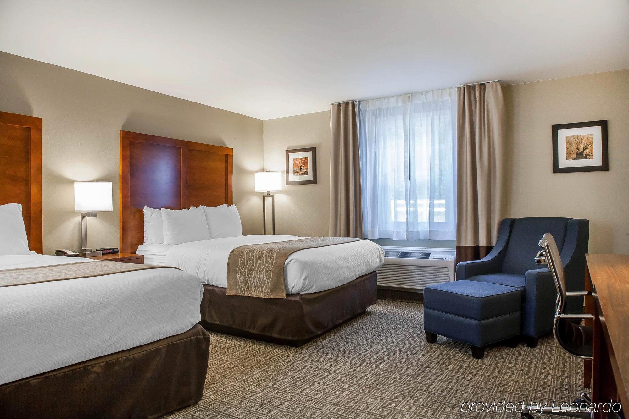 Comfort Inn & Suites Sturbridge-Brimfield المظهر الخارجي الصورة