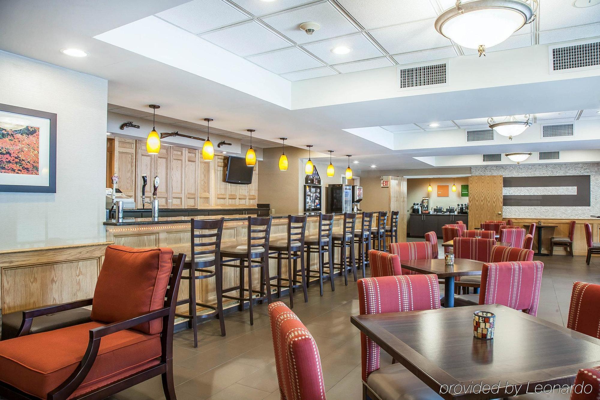 Comfort Inn & Suites Sturbridge-Brimfield المظهر الخارجي الصورة